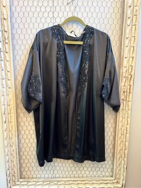 Victoria's Secret Black Satin Lace & Sequin Kimono Vintage Old Money